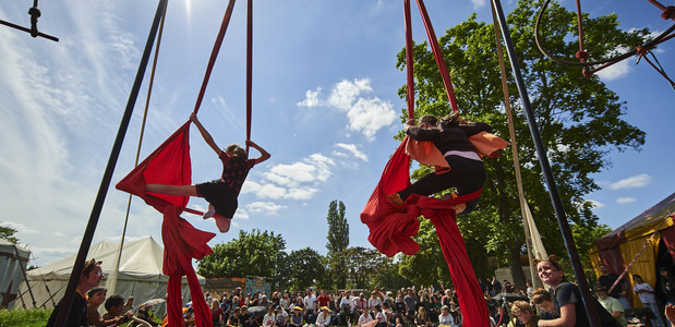 Zirkus verbindet