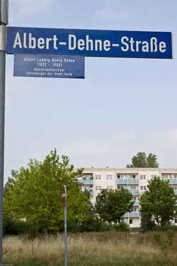 Straßenschild Albert-Dehne-Straße